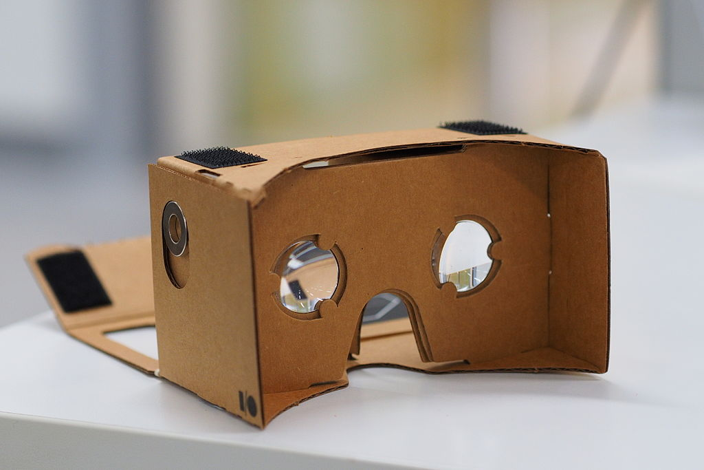 How Does Google Cardboard Work